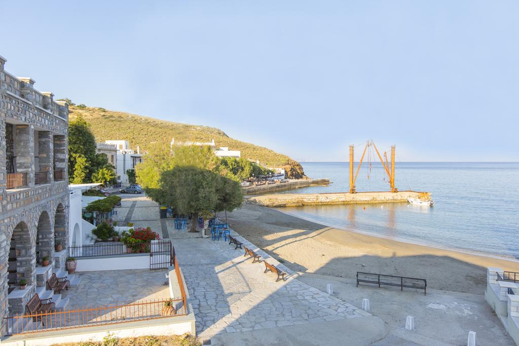 Moutsouna Beach 외부 사진